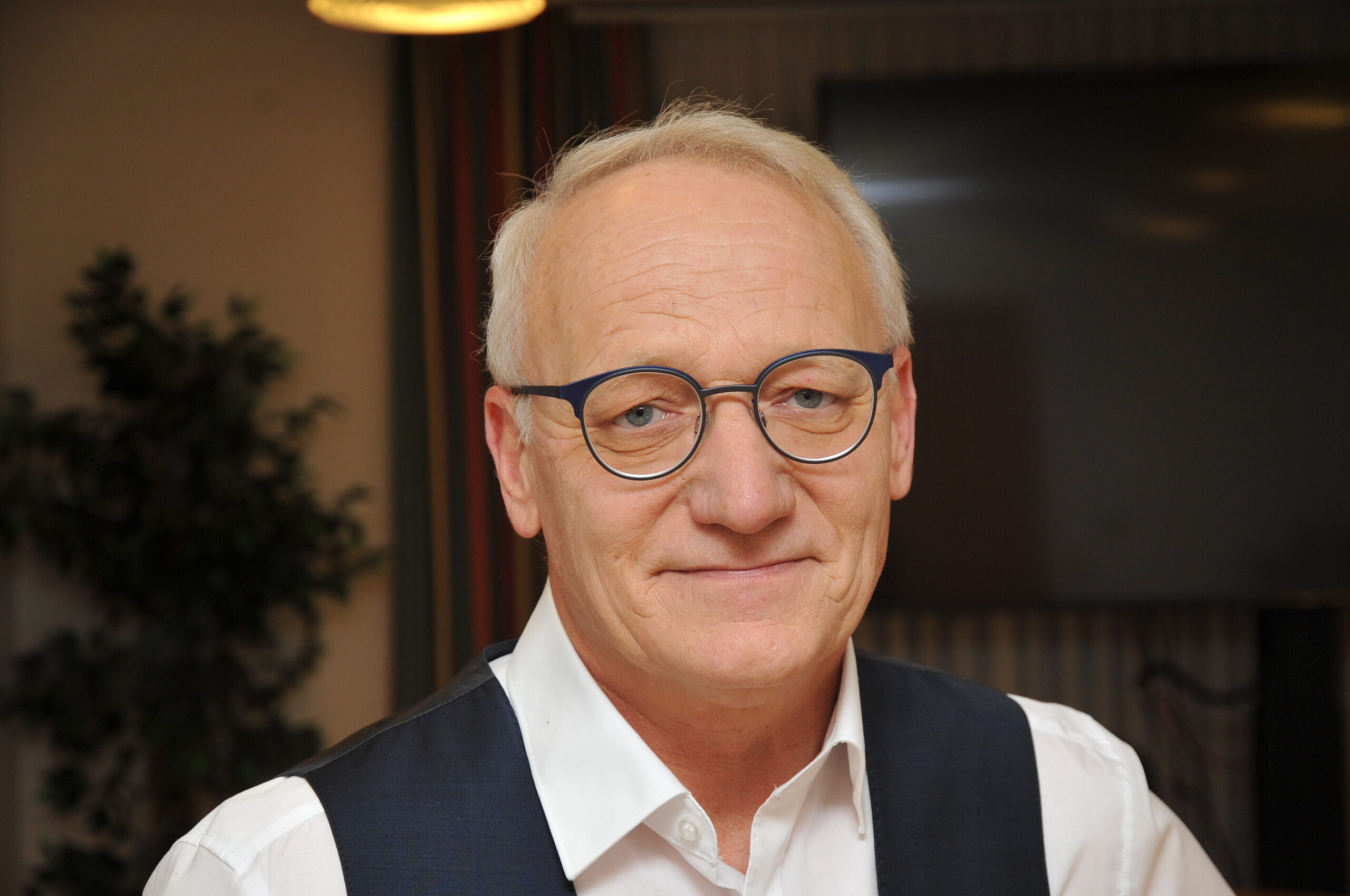 Peter Broos